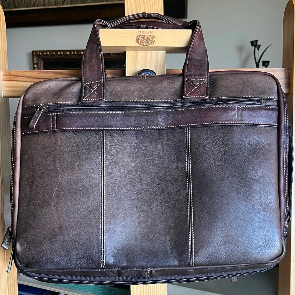 Kenneth Cole Reaction Dark Brown Leather Briefcase
